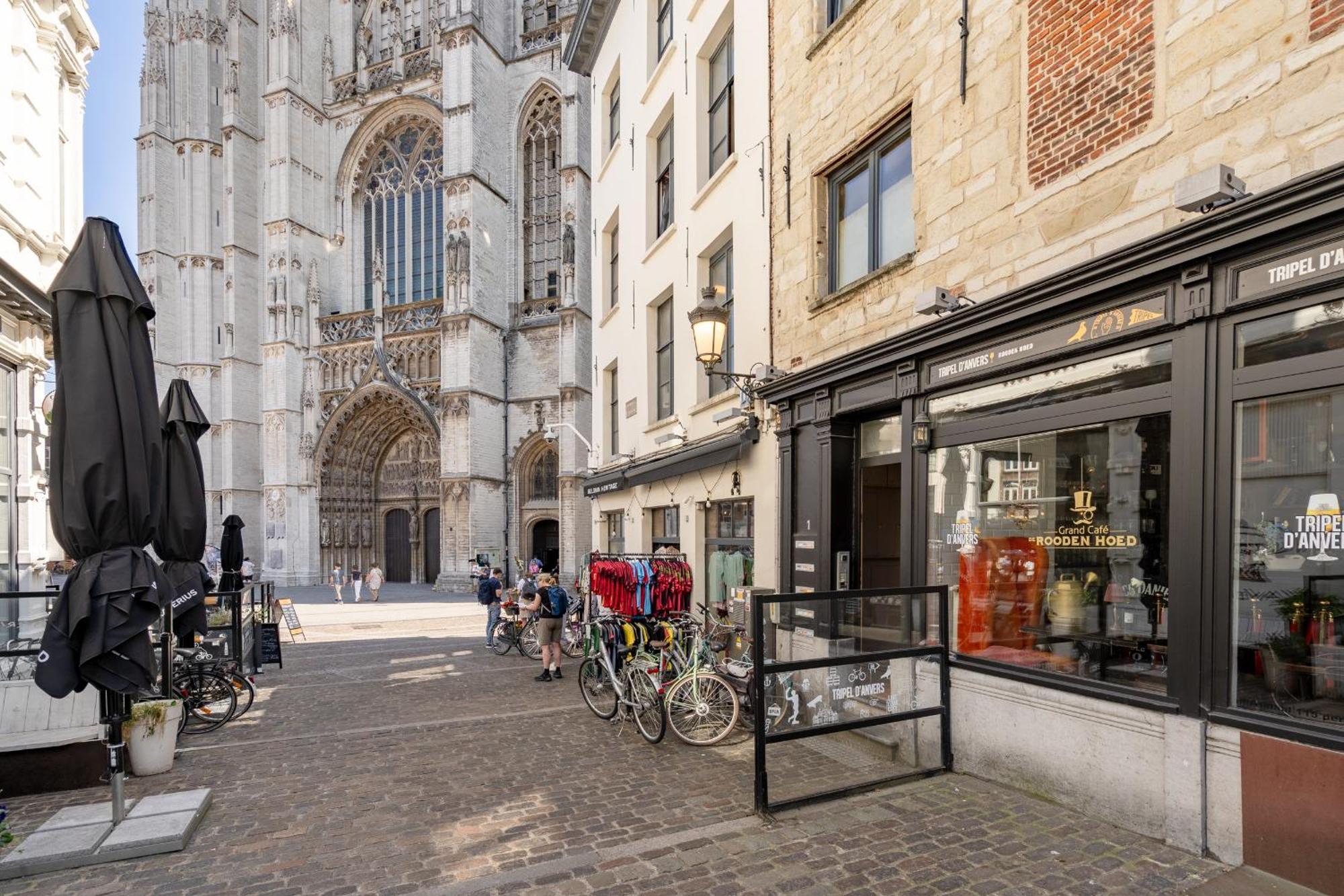 Tempel Cathedral Lodge In The Heart Of Antwerpen Exterior foto